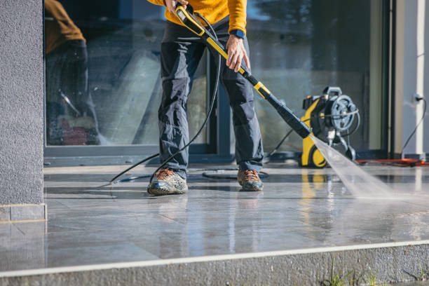 Best Deck Pressure Washing  in Highland On The Lake, NY